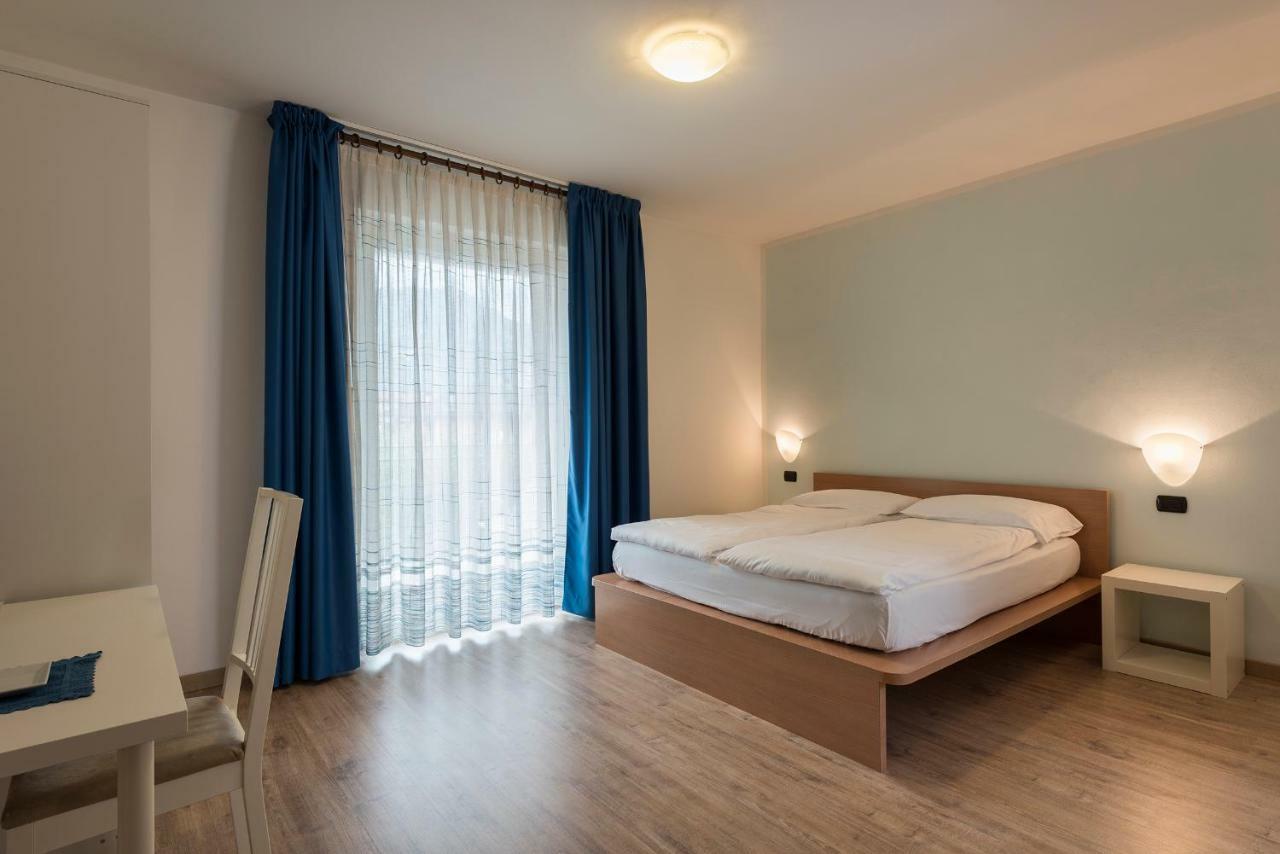 Hotel Villa Al Vento Torbole Sul Garda Exterior photo